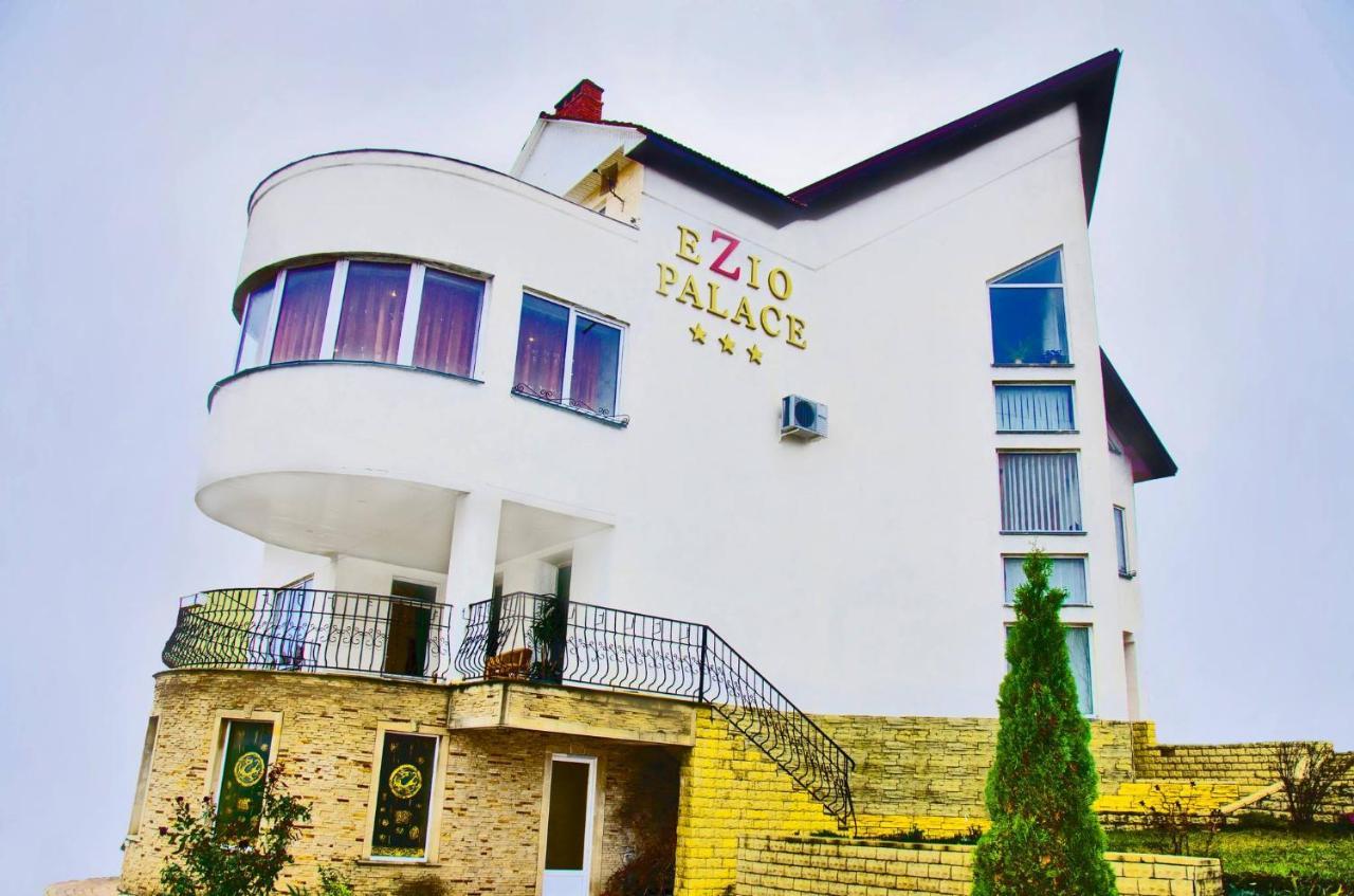 Hotel Ezio Chisinau Exterior foto