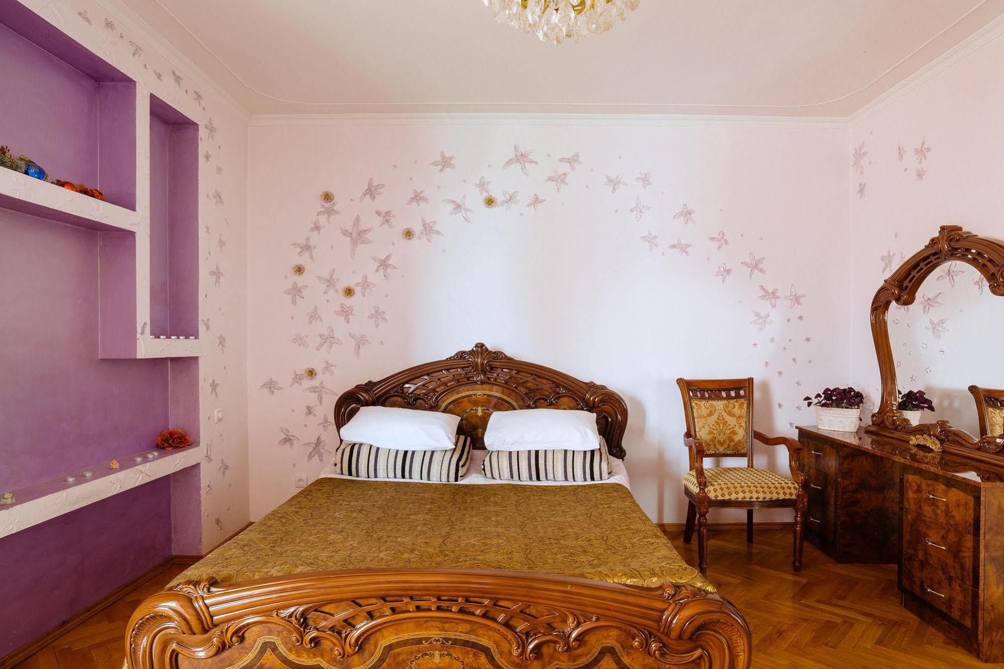 Hotel Ezio Chisinau Exterior foto