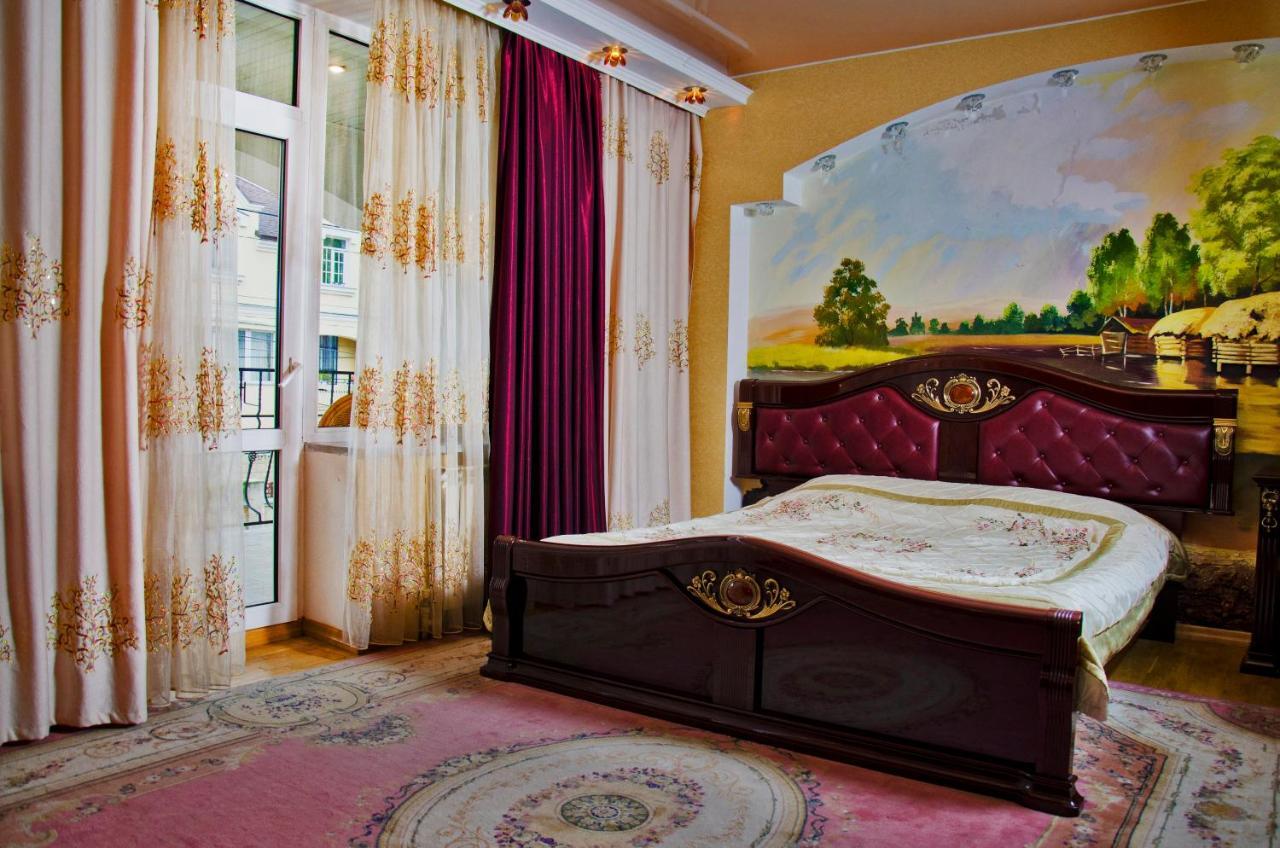 Hotel Ezio Chisinau Quarto foto